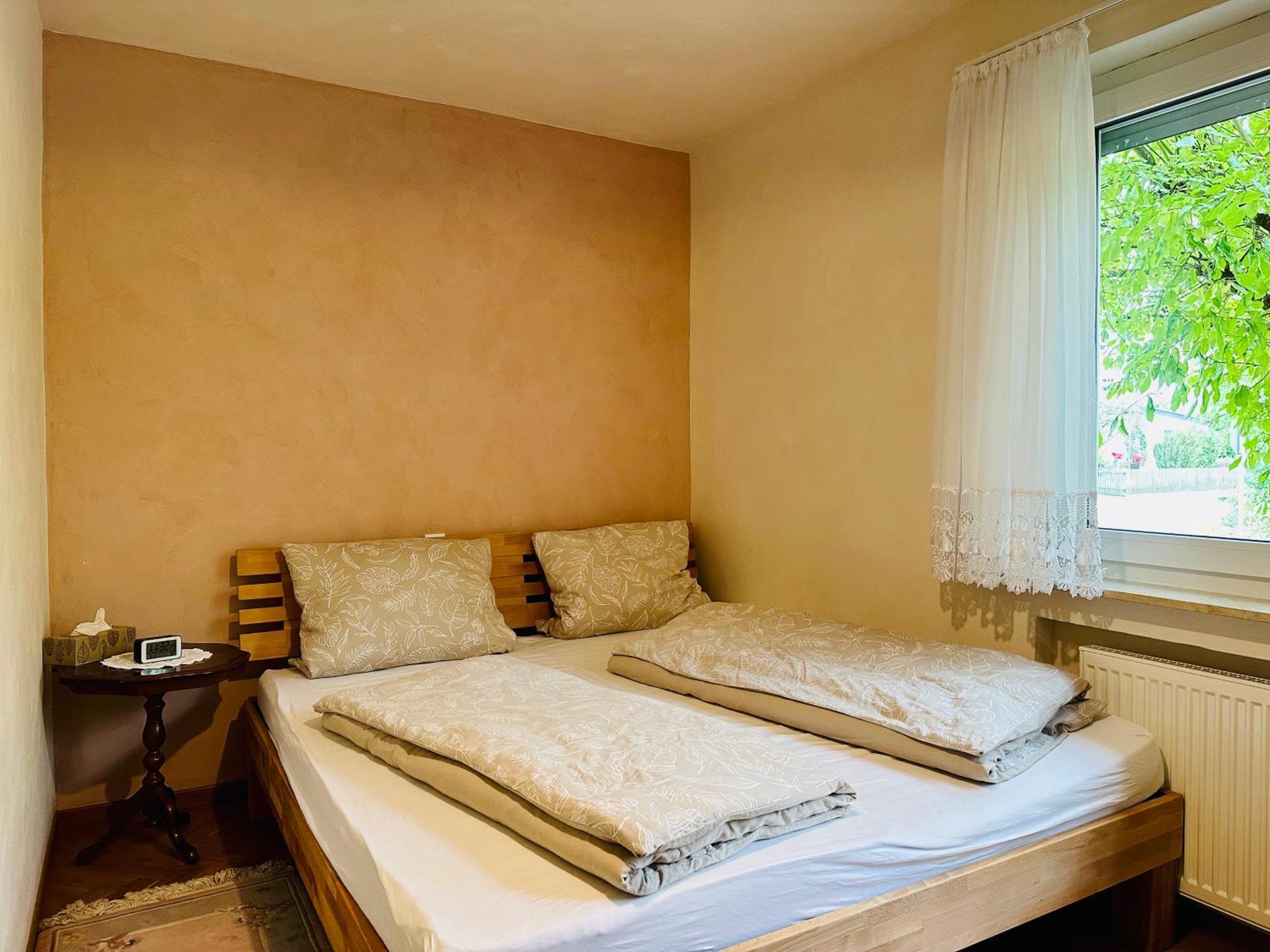 2,5-Zimmerwohnung Mit Terrasse - Keine Monteure Марбах-ам-Неккар Экстерьер фото